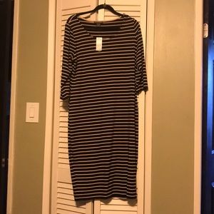 black and beige 3/4 length sleeve striped dress